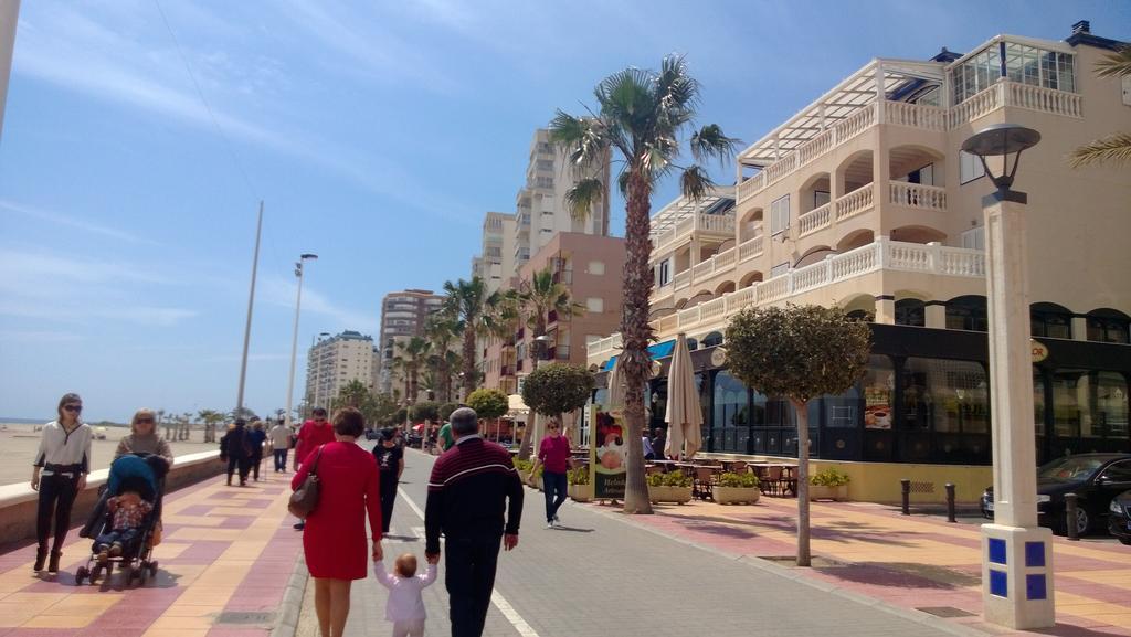 Beach House Brotonss El Campello Extérieur photo
